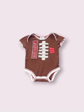 Brown Wisconsin Badgers College Football One-Piece Baby Bodysuit Size 0-3 Months